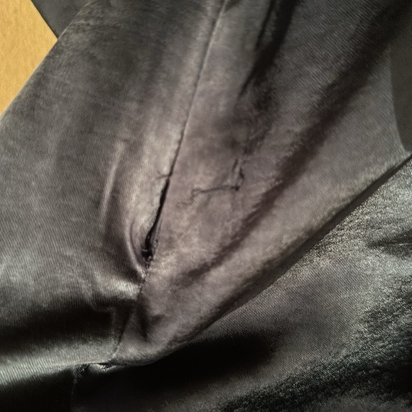 Heartloom Oliver Dress Twilight Small, pulls near zipper, price reflects defects - Picture 6 of 6